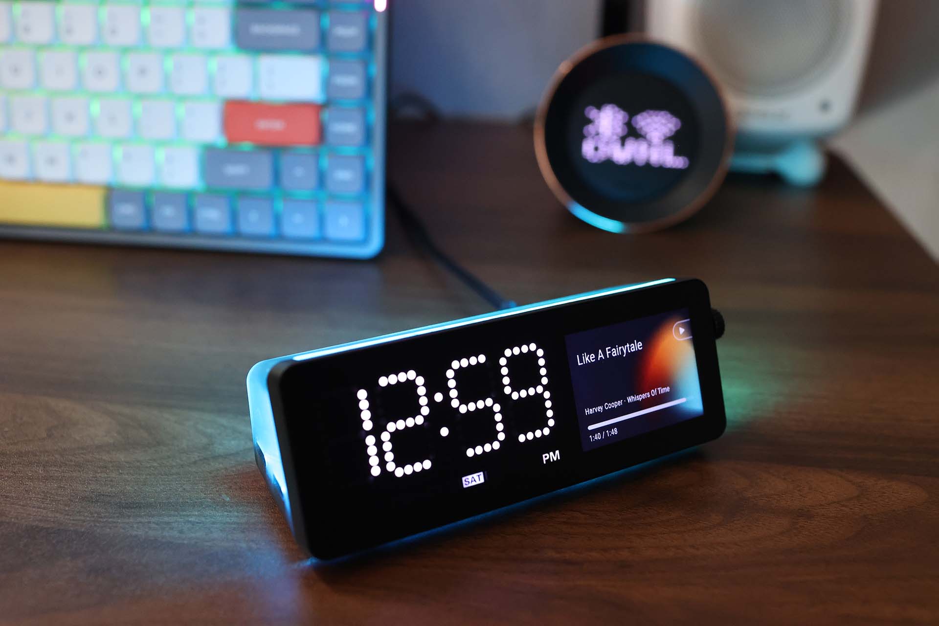 Mini Dock-Now Playing